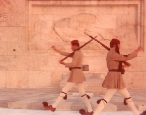 Atene-Ottobre-81-Cambio-della-Guardia-Reale
